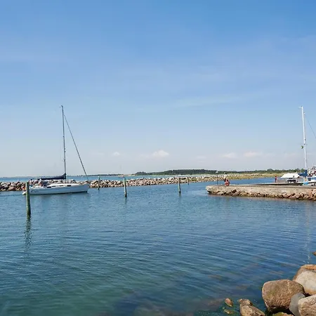 Nyaraló Mon - Klintholm Harbour